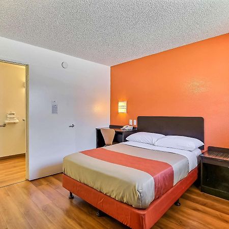 Motel 6-Oakland, Ca - Airport エクステリア 写真